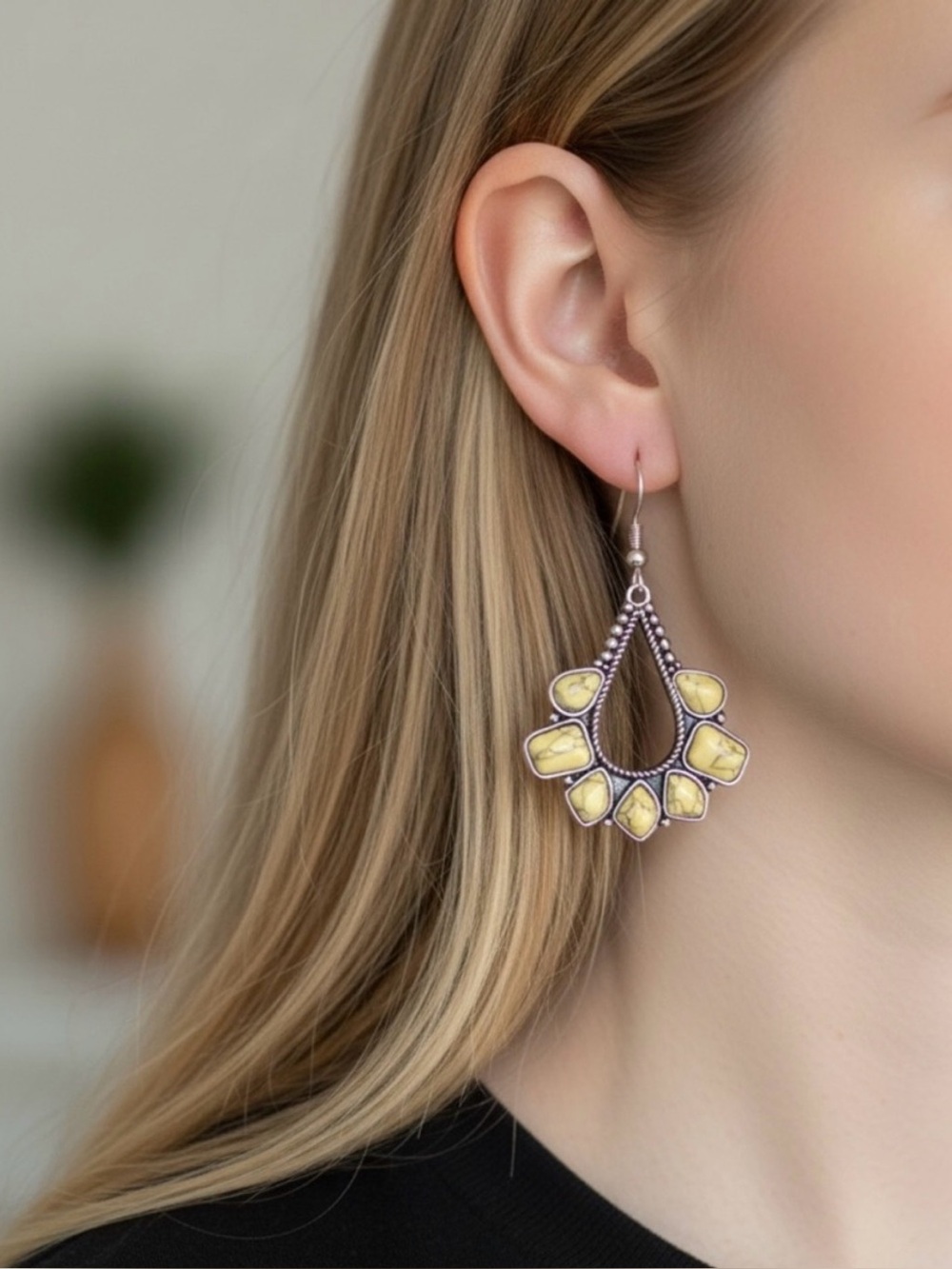 Yellow Stone Teardrop Dangle Earrings